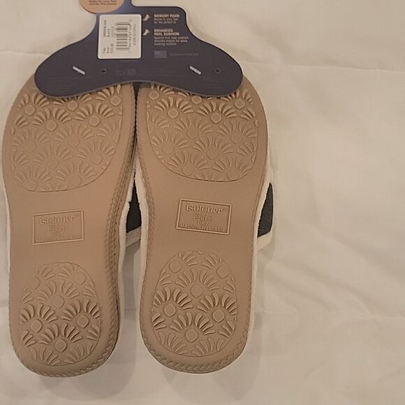 Isotoner Signature Memory foam LG (8,5 -9) - Picture 3 of 5